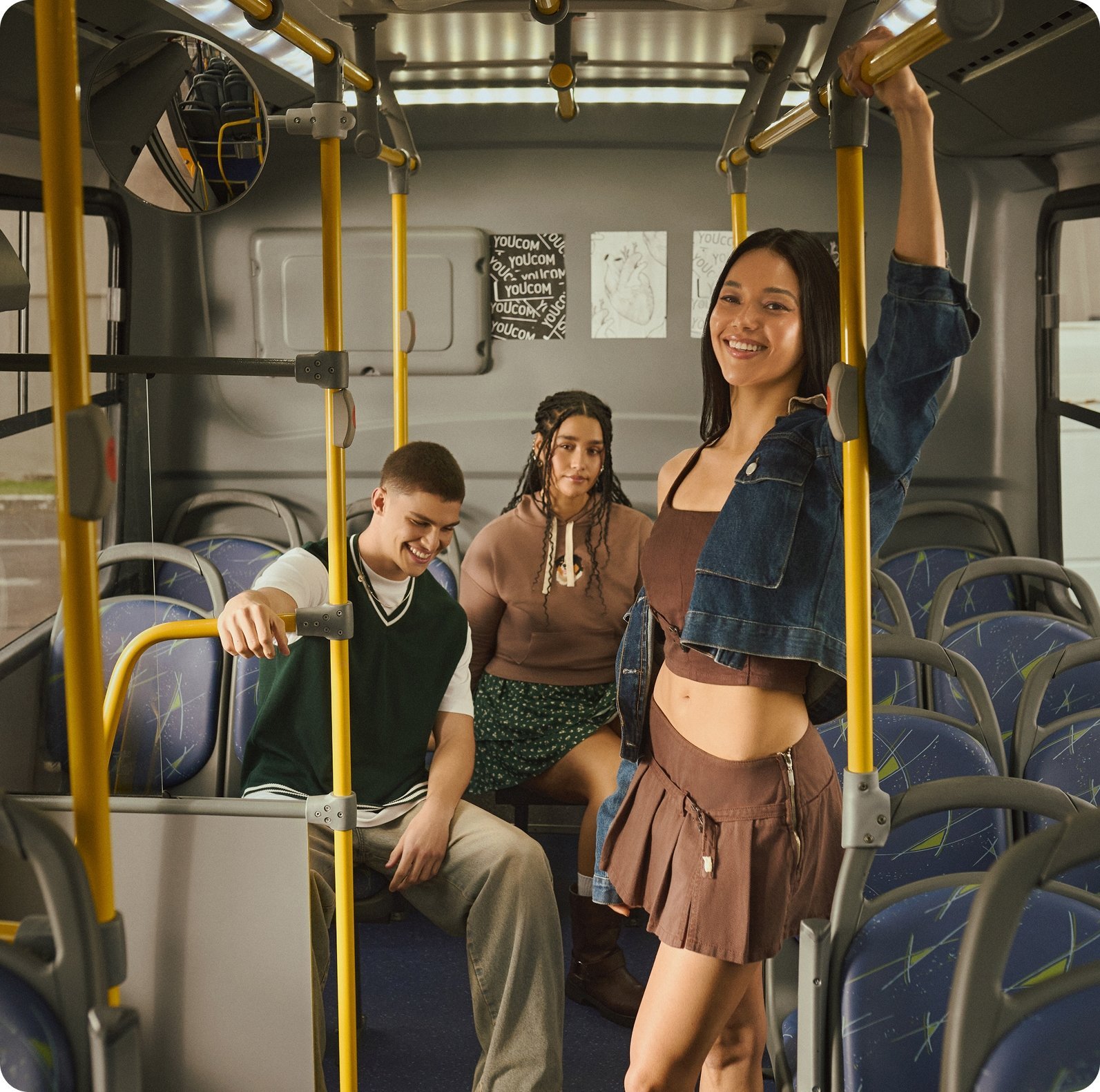 vc transforma a moda. a moda transforma vc. vc transforma a moda. a moda transforma vc.