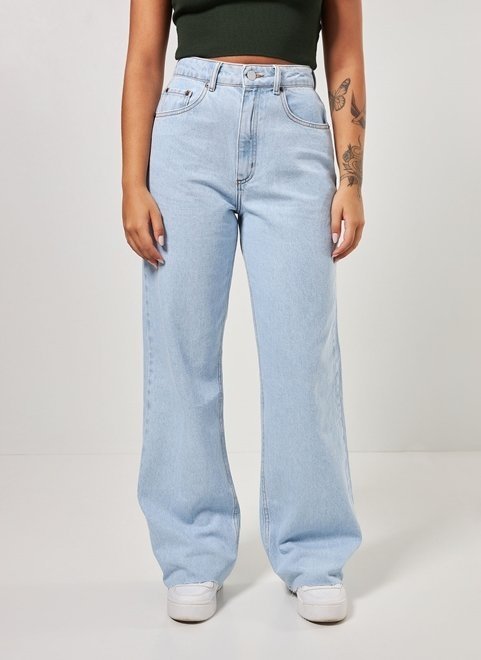calça jeans wide leg cintura alta