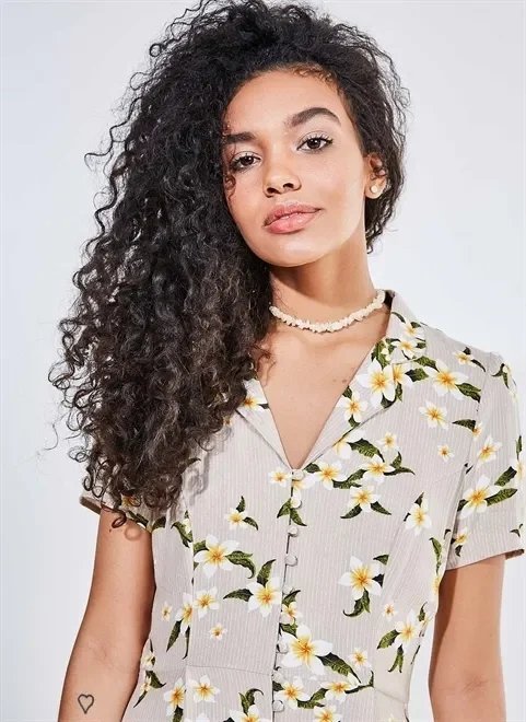 vestido curto estampa floral vestido curto estampa floral