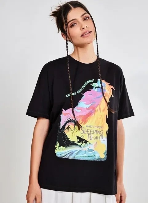 camiseta manga curta bela adormecida camiseta manga curta bela adormecida