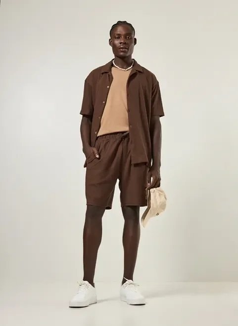 camisa com textura canelada camisa com textura canelada