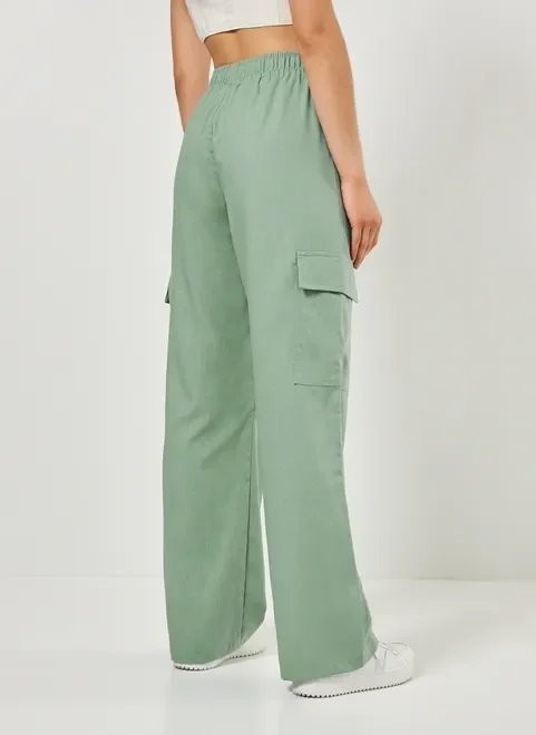 calça cargo com linho verde seco calça cargo com linho verde seco