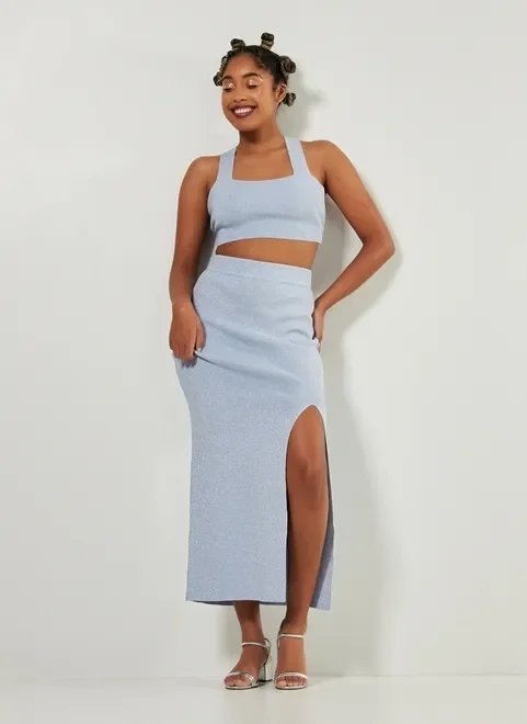 saia midi com fenda em tricô com brilho saia midi com fenda em tricô com brilho