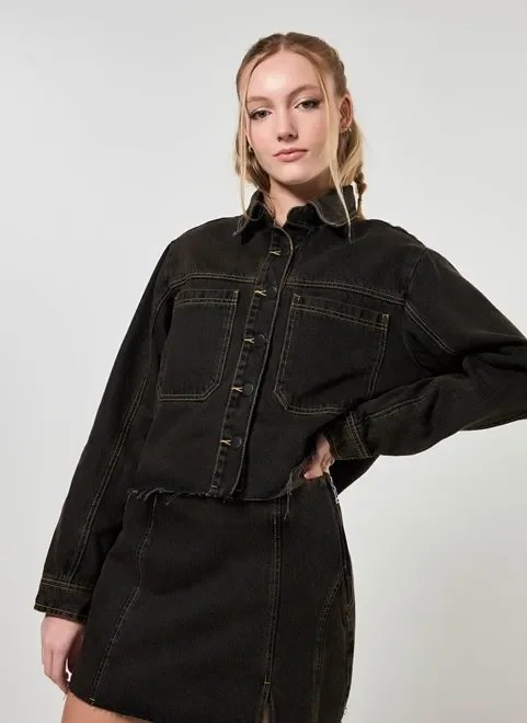 jaqueta jeans preta costuras contrastantes jaqueta jeans preta costuras contrastantes