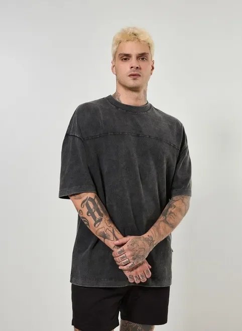 camiseta oversized em malhão marmorizado camiseta oversized em malhão marmorizado