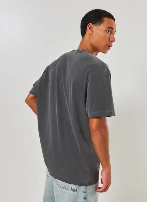 camiseta preta estonada box hotel camiseta preta estonada box hotel