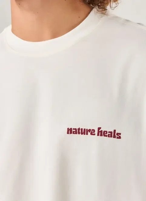 camiseta comfort estampa costas praia camiseta comfort estampa costas praia